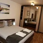 Cozy Apartment In Brasov